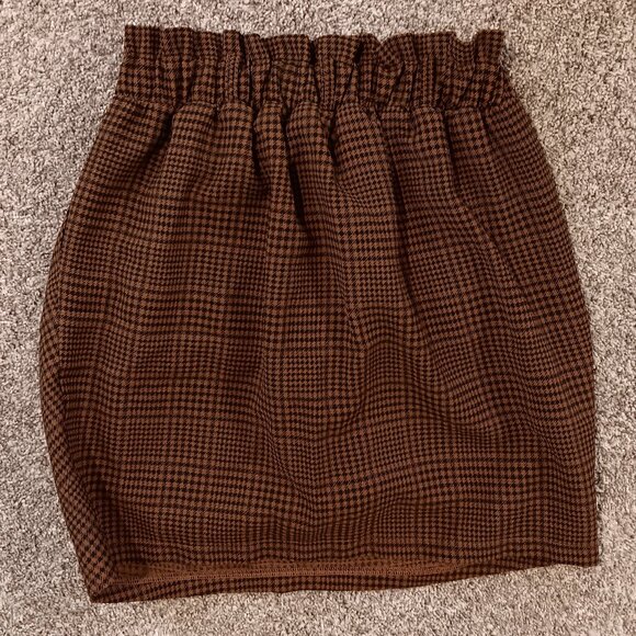 Majestic Legon Pencil Skirt, Paper Bag Waist, Free Size, Brown/Black Houndstooth - Picture 1 of 7